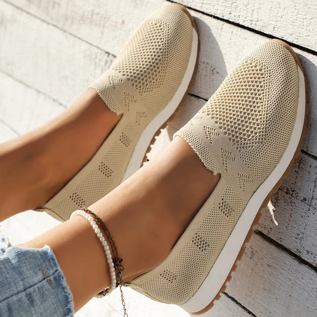 Wearclo | Women's Knit Slip-On Loafers with Comfort Design
