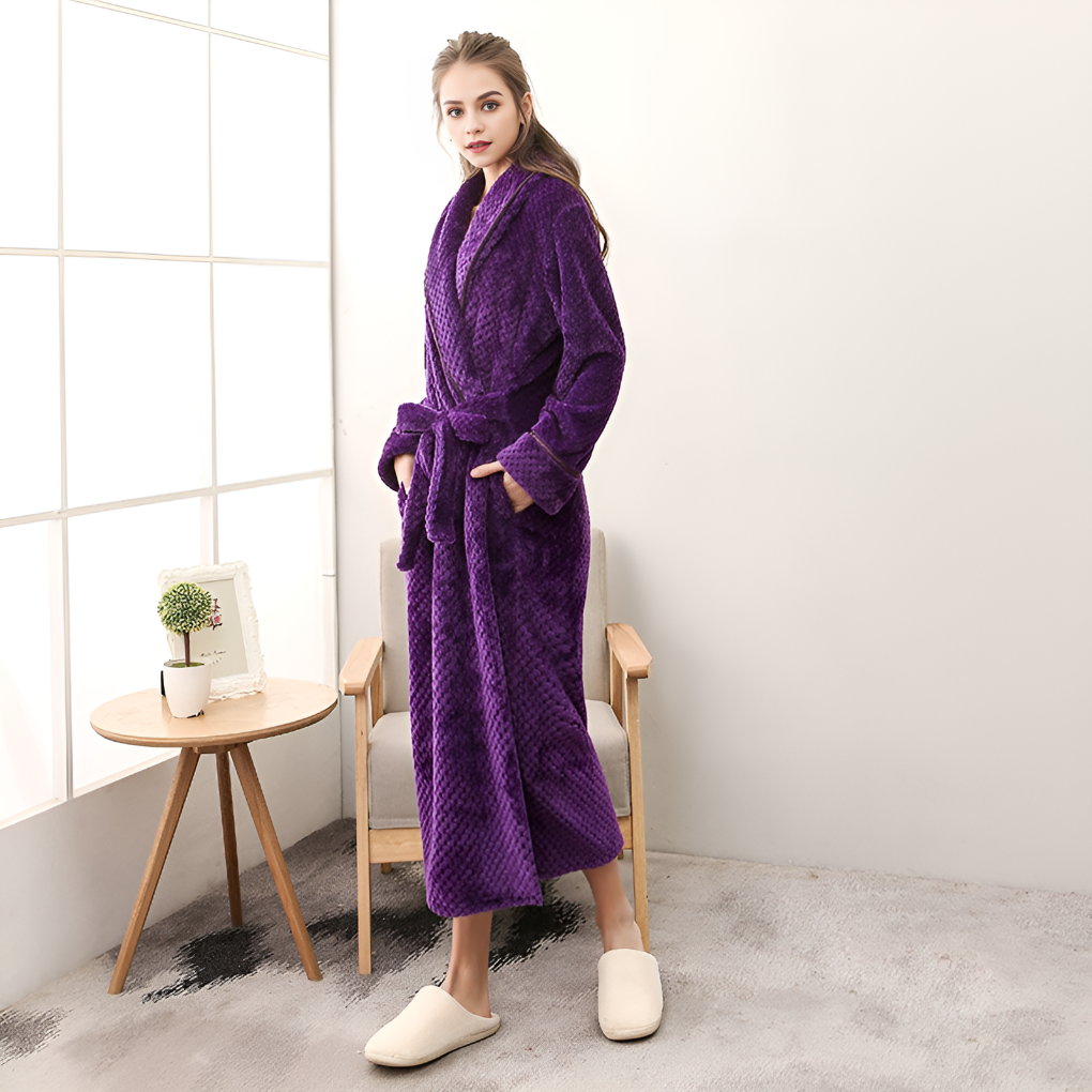 Wearclo | Women's Plush Hooded Robe
