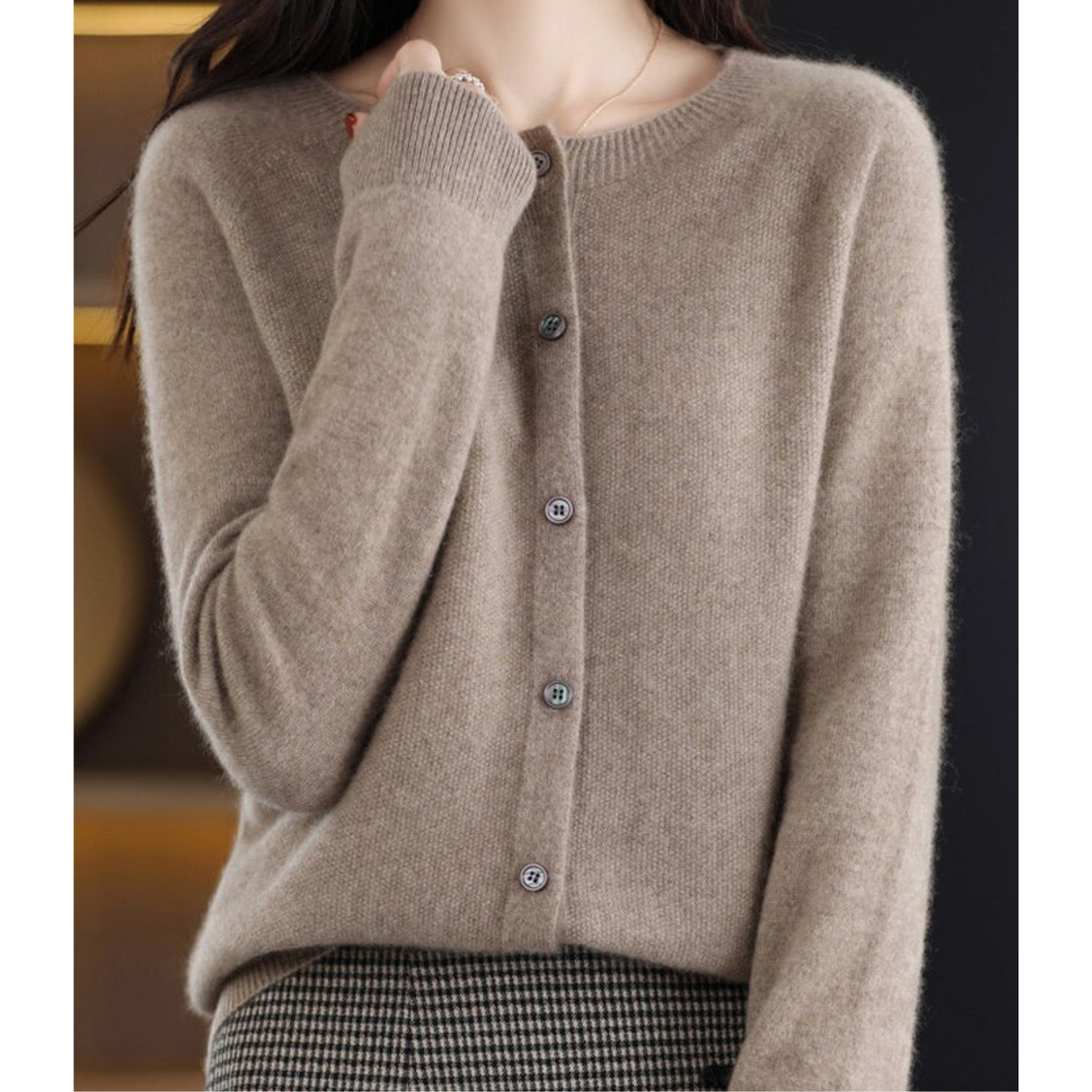 Wearclo Women's Round Neck Cardigan Sweater