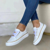 Wearclo | Sneakers with Elegant Chain Accent