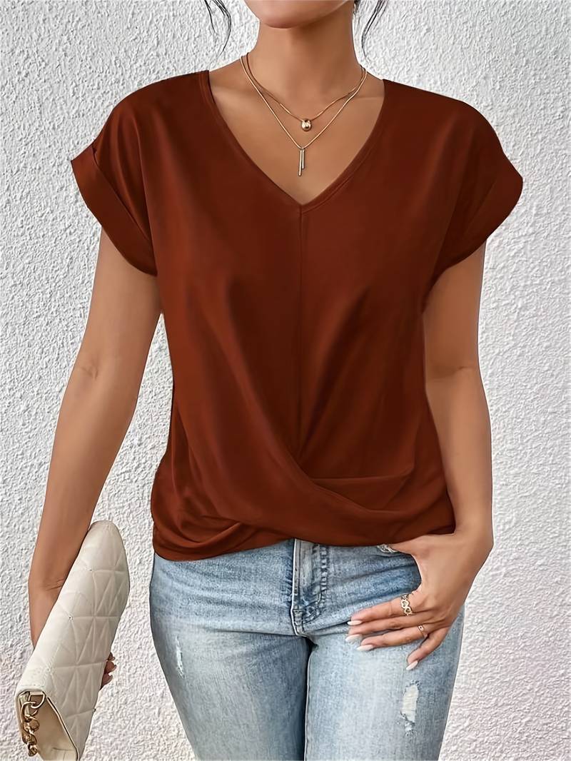 Wearclo | Women's V-Neck Twisted Hem T-Shirt