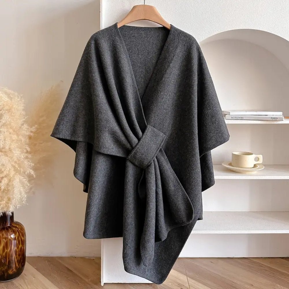 WINDWRAP – Luxurious poncho-scarf-coat for all seasons