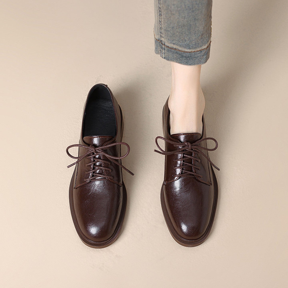 Women's Classic Leather Lace-Up Shoes