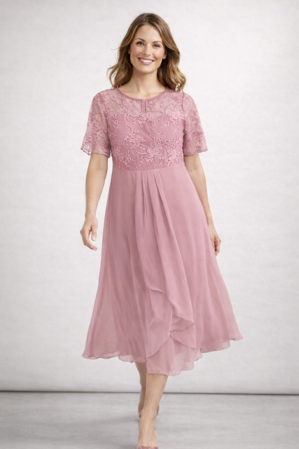 Women's Midi Dress with Lace and Chiffon Short Sleeves