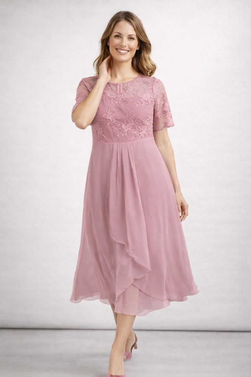 Women's Midi Dress with Lace and Chiffon Short Sleeves