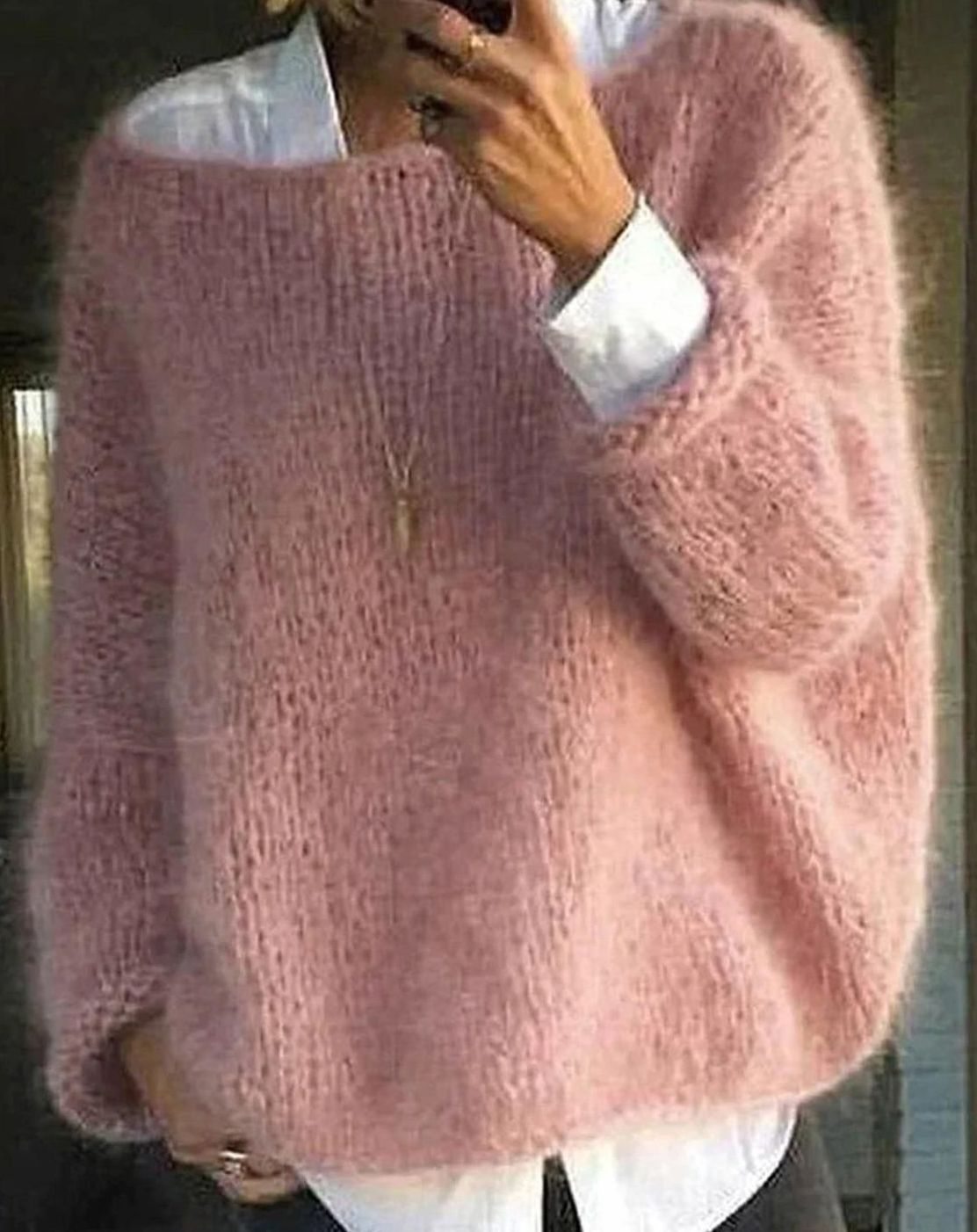 Women's Oversized Fuzzy Knit Long Sleeve Pullover Sweater