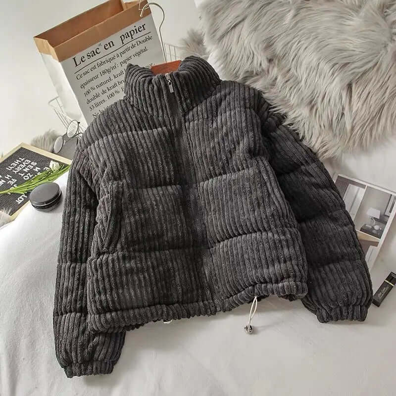 Women's Oversized Zip-Up Jacket with High Collar and Elastic Cuffs