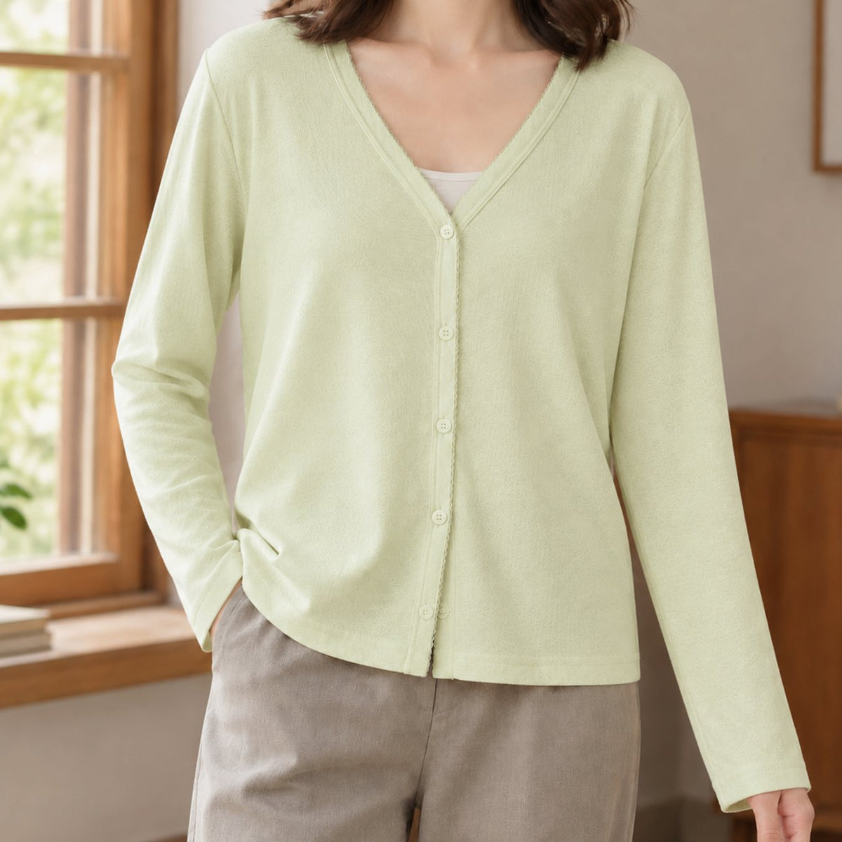 Women's Relaxed-Fit V-Neck Button-Front Cardigan