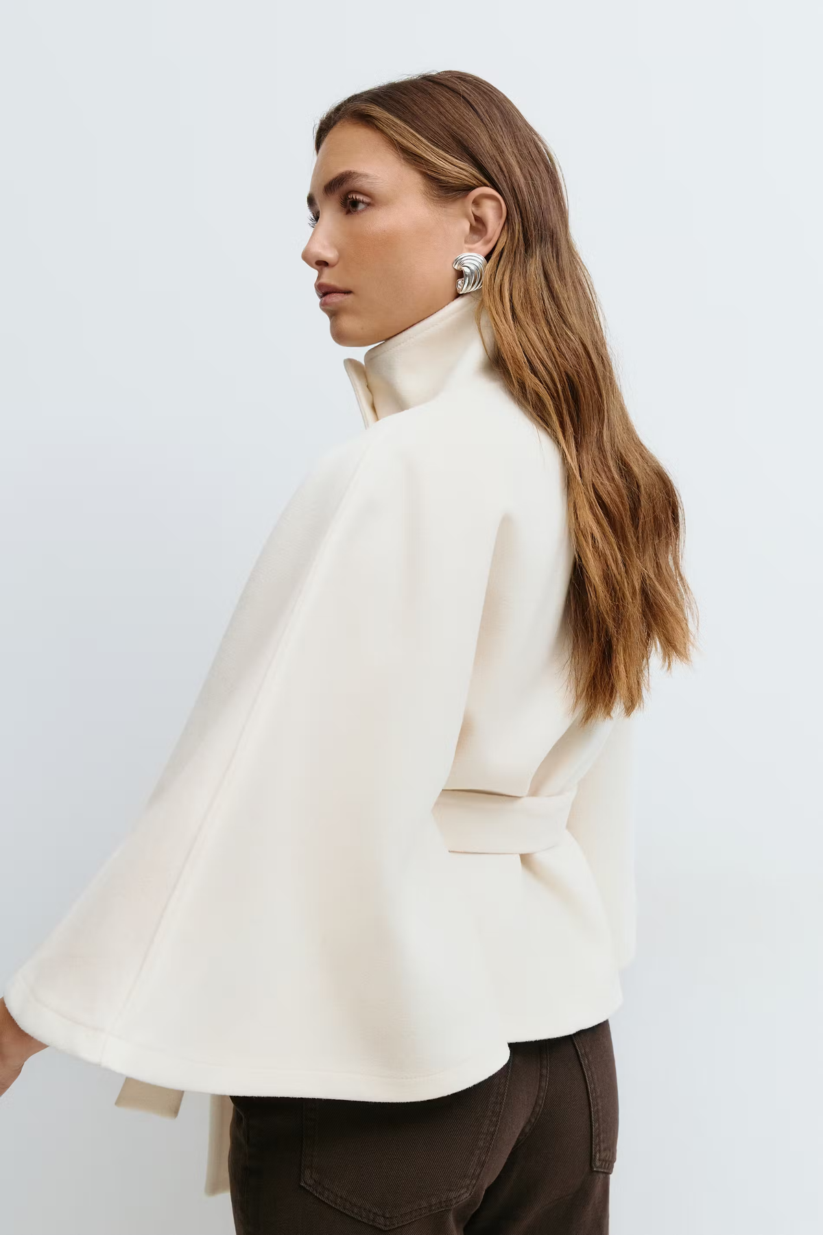 Women's Wool-Blend Cape Coat | High Collar & Tie Belt | Regular Fit Buttoned Coat for Autumn & Winter